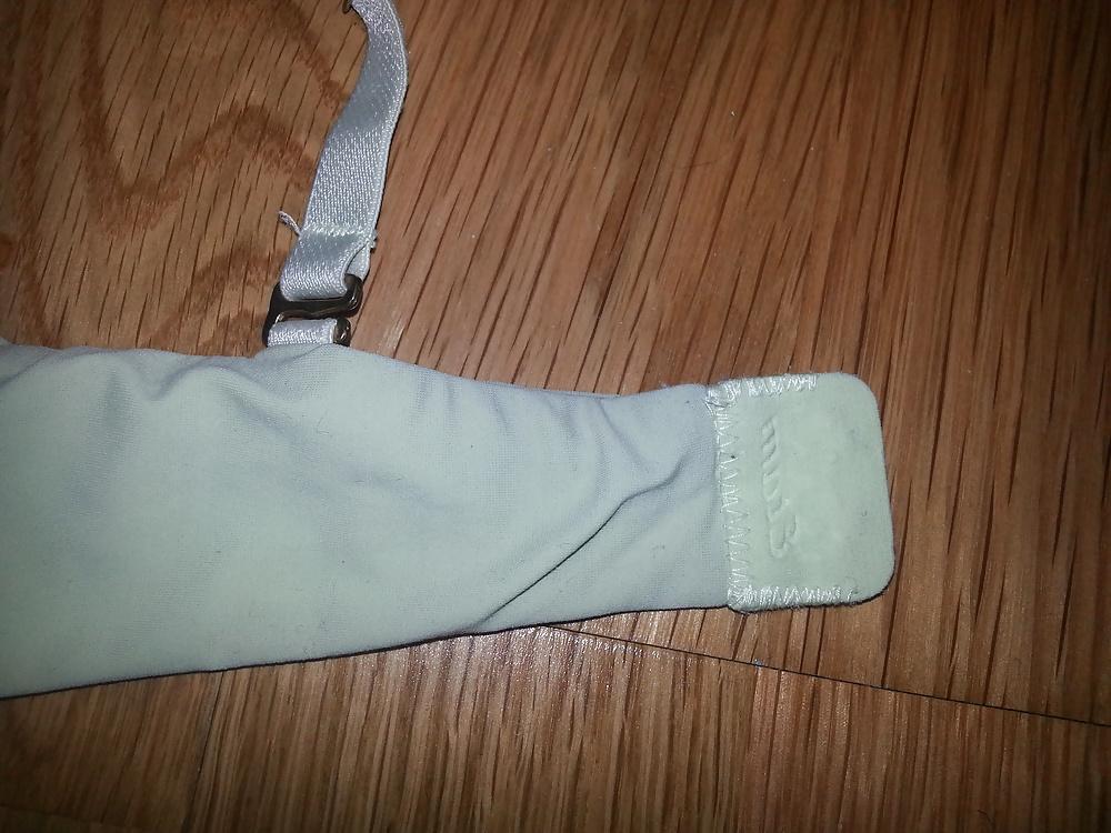 19P First Cum on My Cousin Green Etam Bra