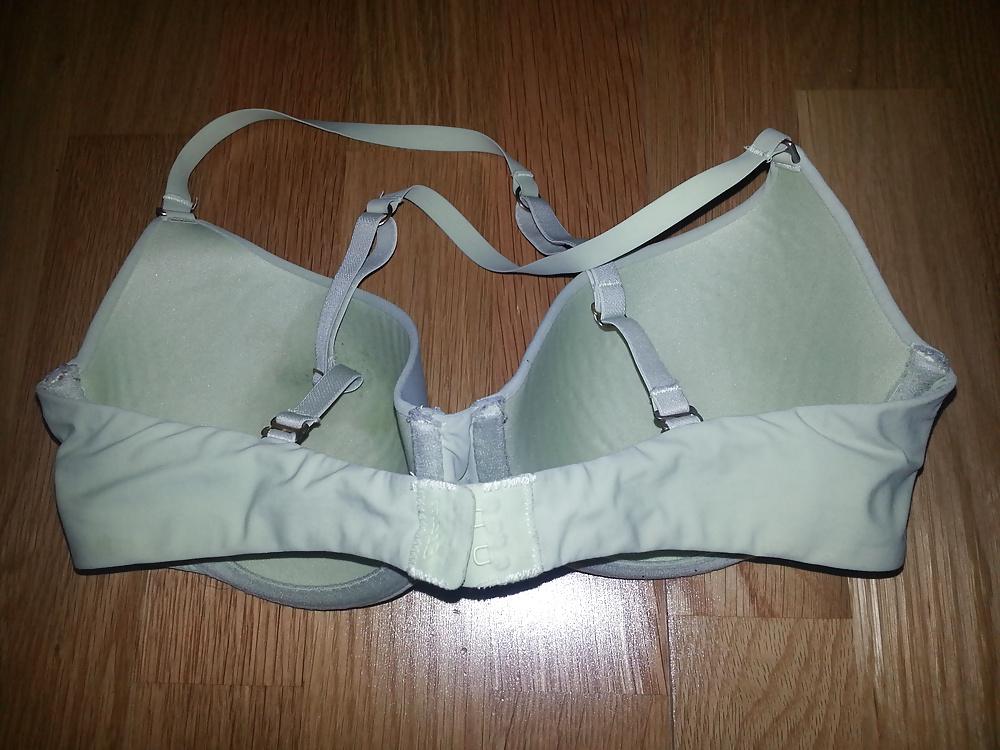 19P First Cum on My Cousin Green Etam Bra