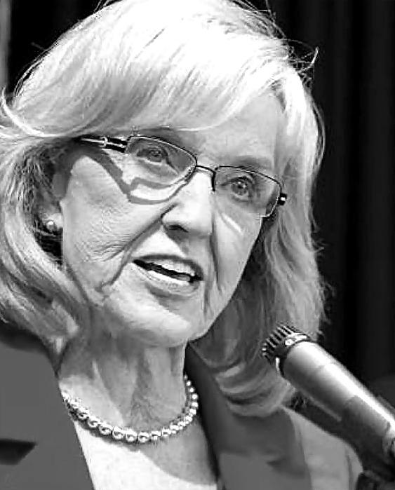 25P I love jerking off to Conservative Jan Brewer's face (2)