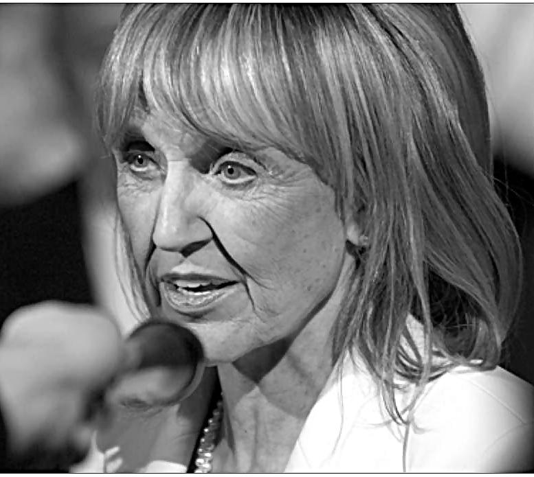 25P I love jerking off to Conservative Jan Brewer's face (2)