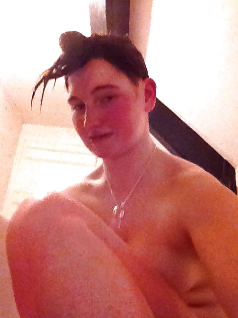 17P Gf bath time pics
