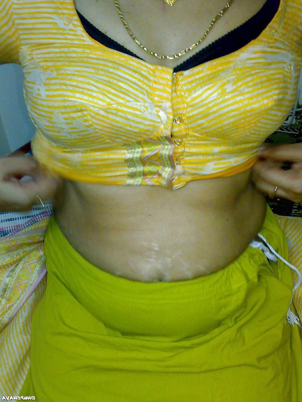 9P Desi women vesibal bra part 2