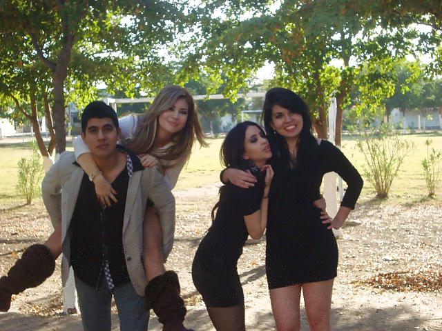 25P Mexican in pantyhose and pantimedias