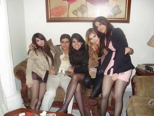 25P Mexican in pantyhose and pantimedias