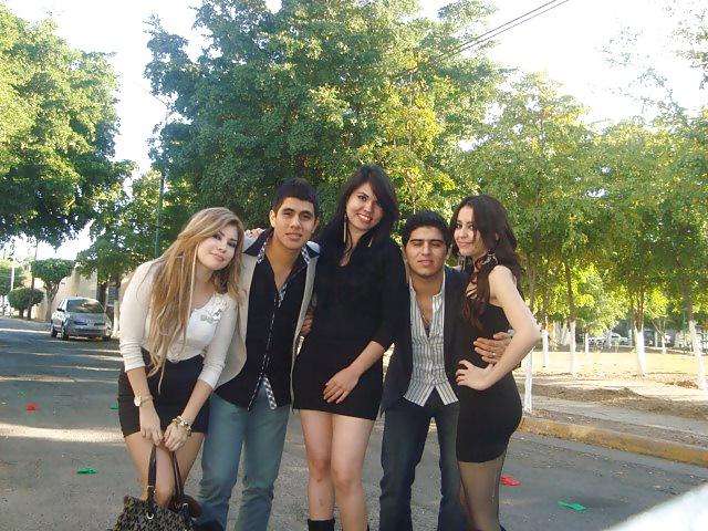25P Mexican in pantyhose and pantimedias