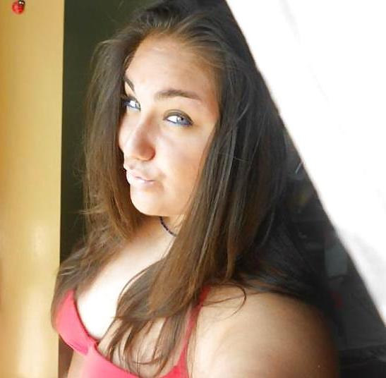 10P Federica - Chubby Tease With An Amazing Pair Of Eyes 