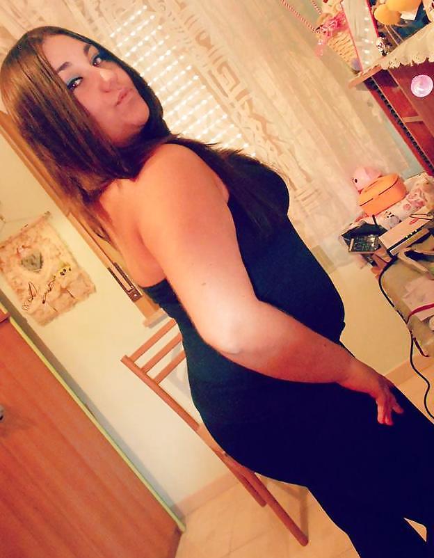 10P Federica - Chubby Tease With An Amazing Pair Of Eyes 