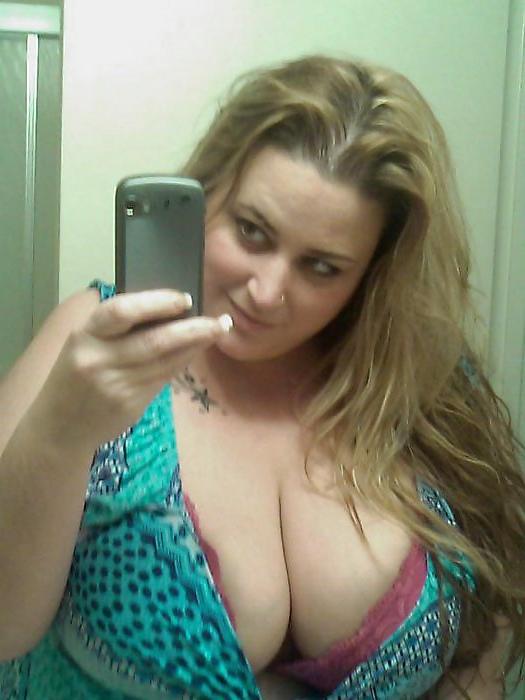 15P Big Titted Girlfriend Pictures 2