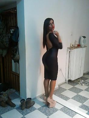 25P Hot pussies from Greek chat room !!!