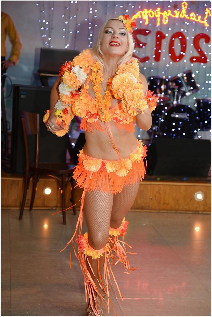25P Pretty Moscow Dancer Yulia - Part 1 (At work)