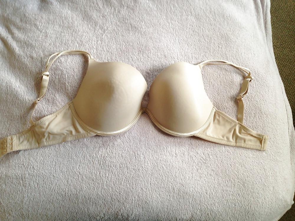 24P Used G cup bra