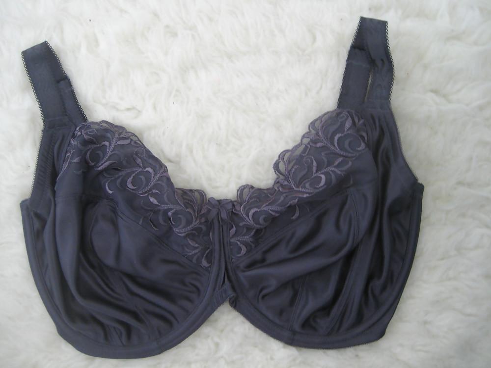 24P Used G cup bra
