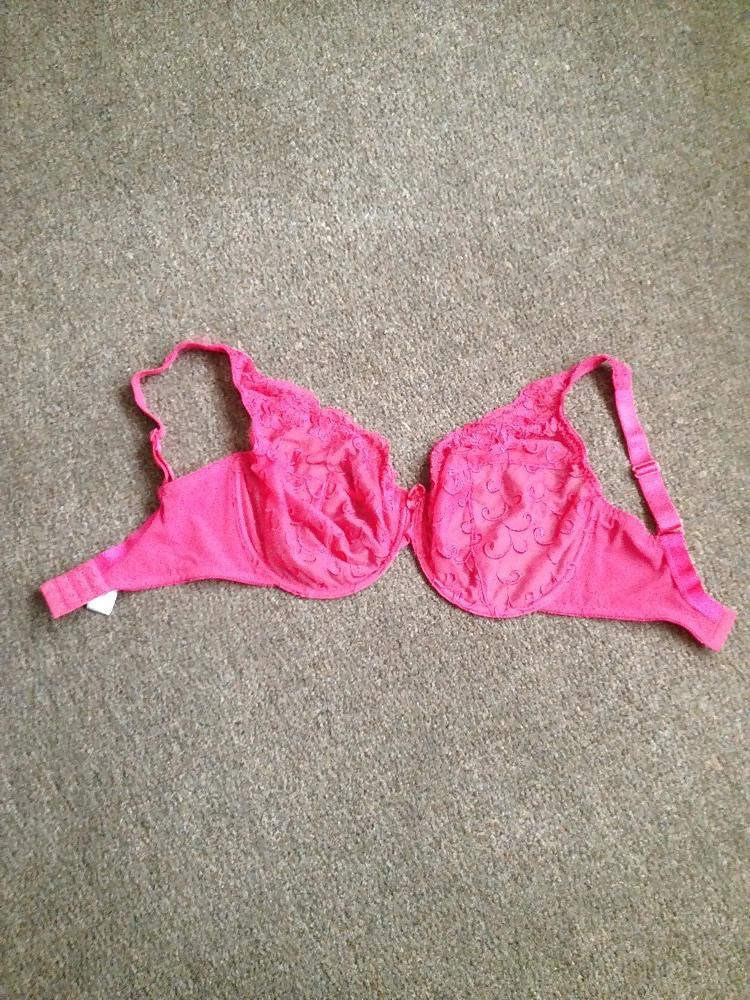 24P Used G cup bra