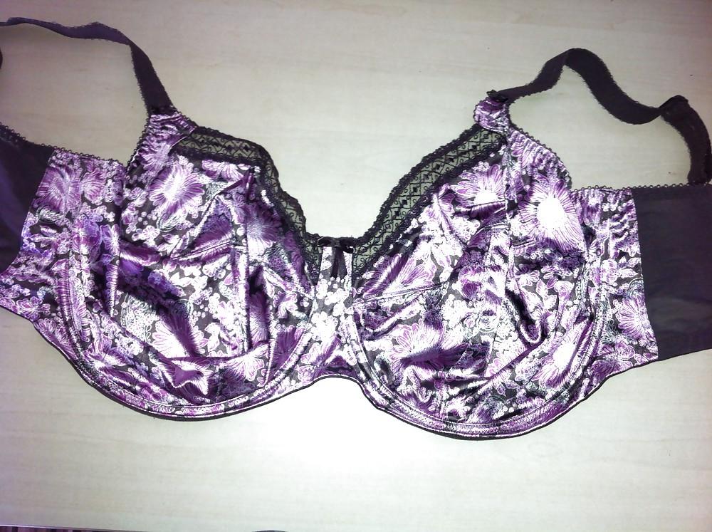 24P Used G cup bra