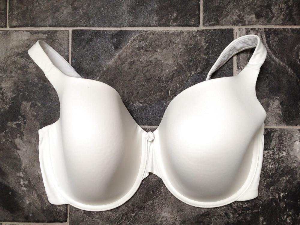 24P Used G cup bra
