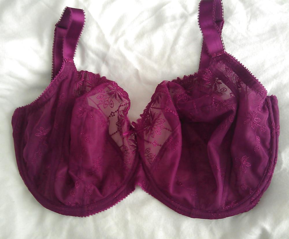 24P Used G cup bra