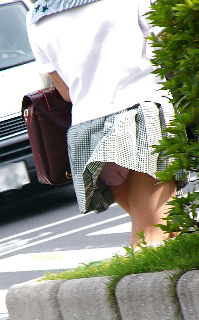 20P Japanese Girl Upskirts 11