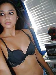 20P Bra Babes 148