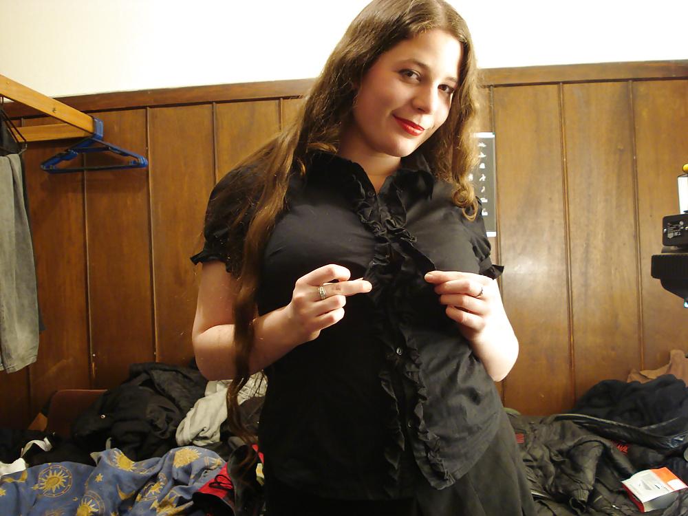 25P Busty Stella So Loves to Tease