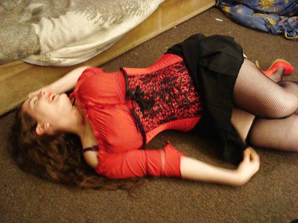 25P Busty Stella So Loves to Tease