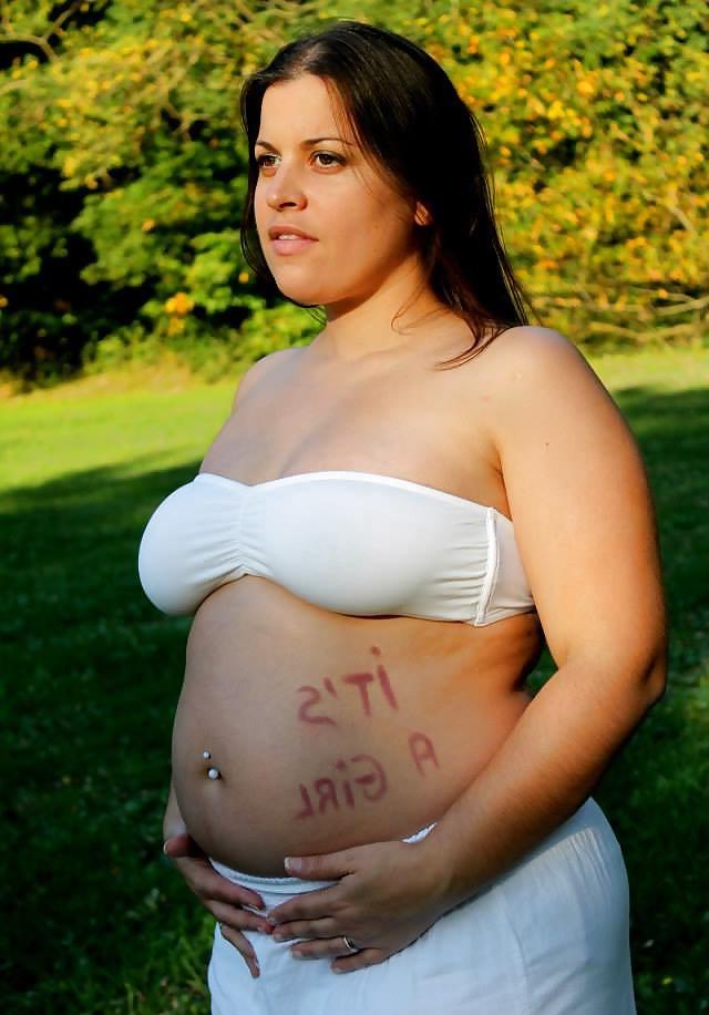 25P Emmeline enceinte-pregnant 