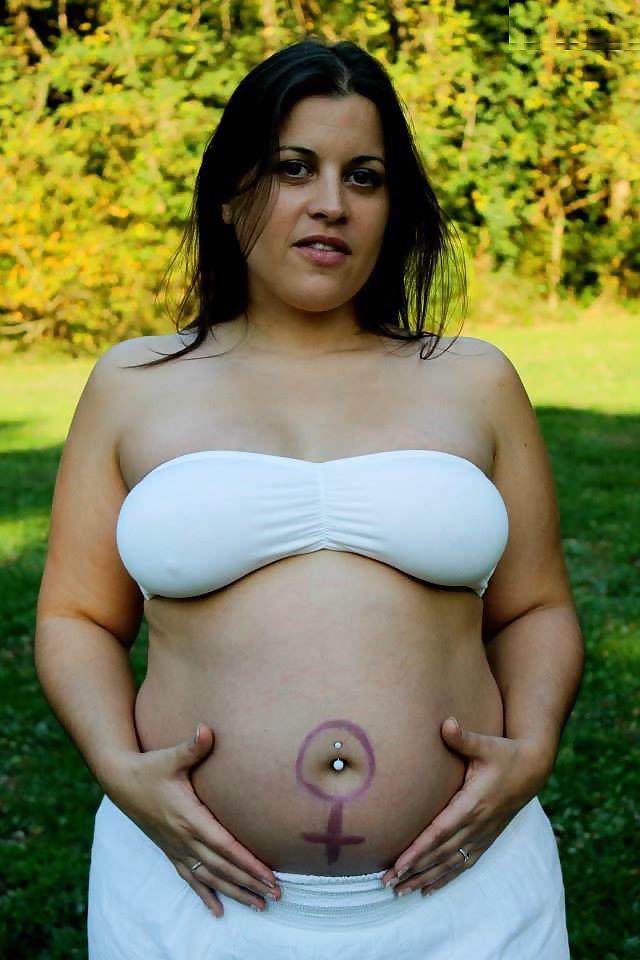 25P Emmeline enceinte-pregnant 