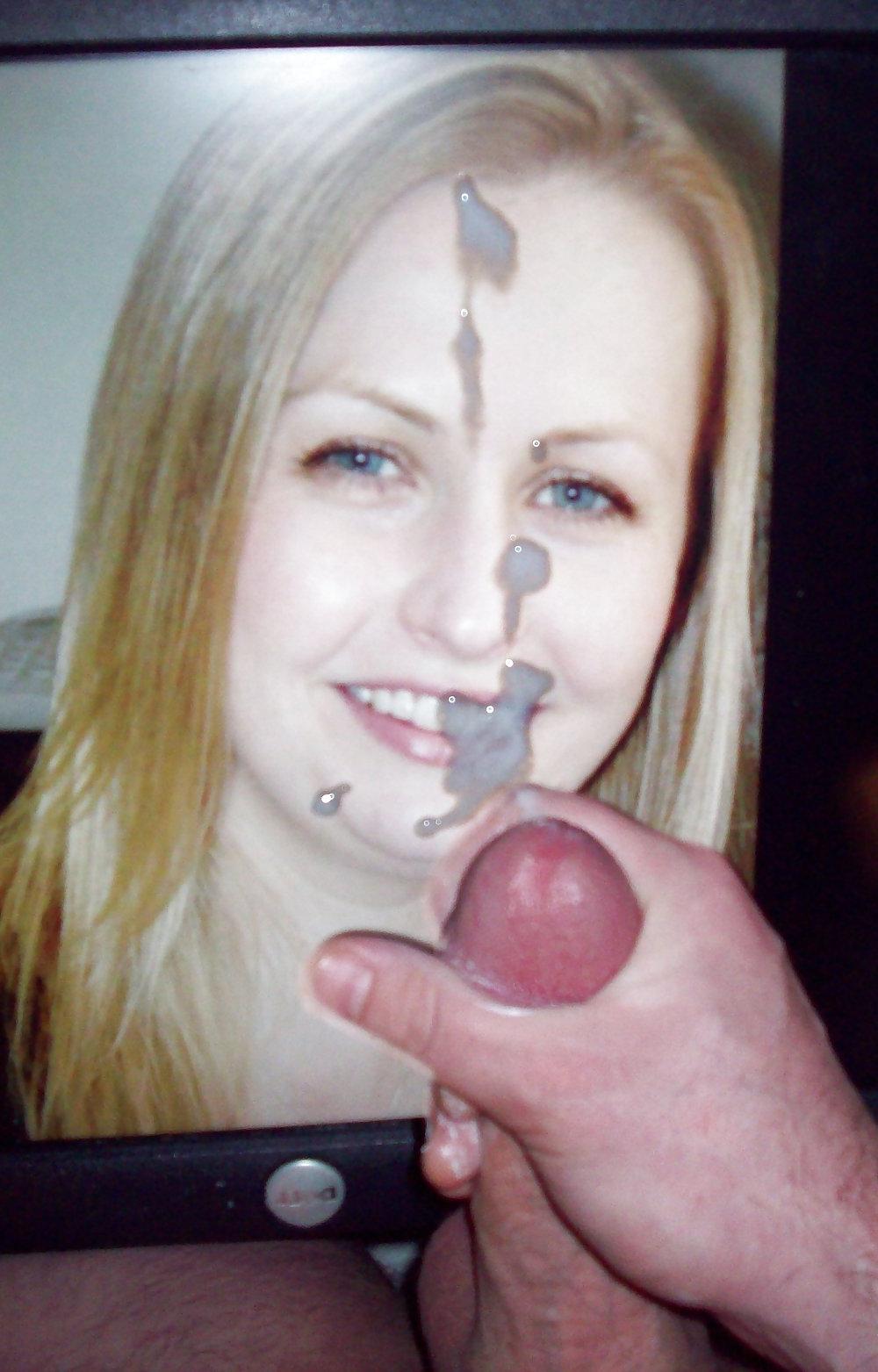 25P Cum on pix