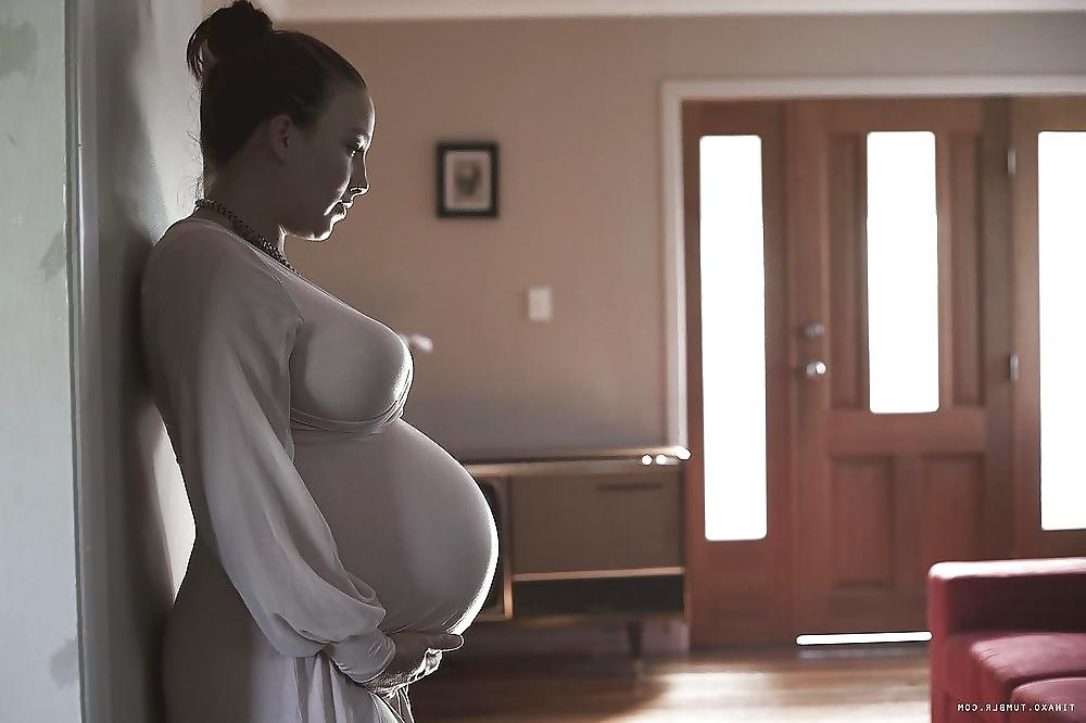 25P Enceinte - Pregnant 20