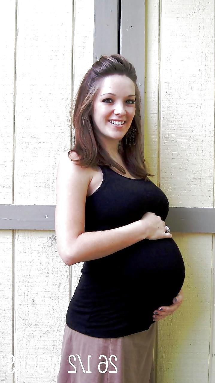 25P Enceinte - Pregnant 20