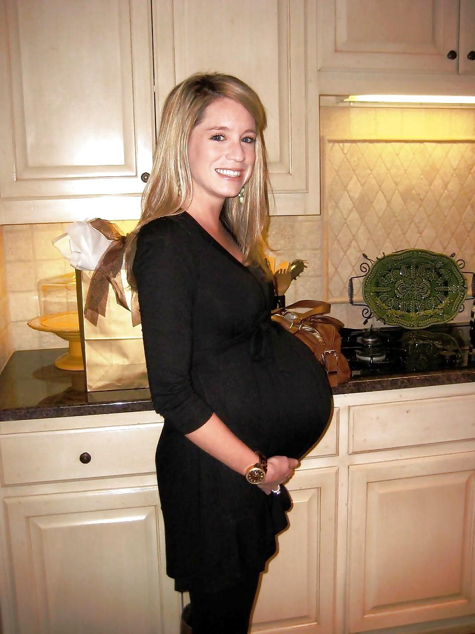 25P Enceinte - Pregnant 20