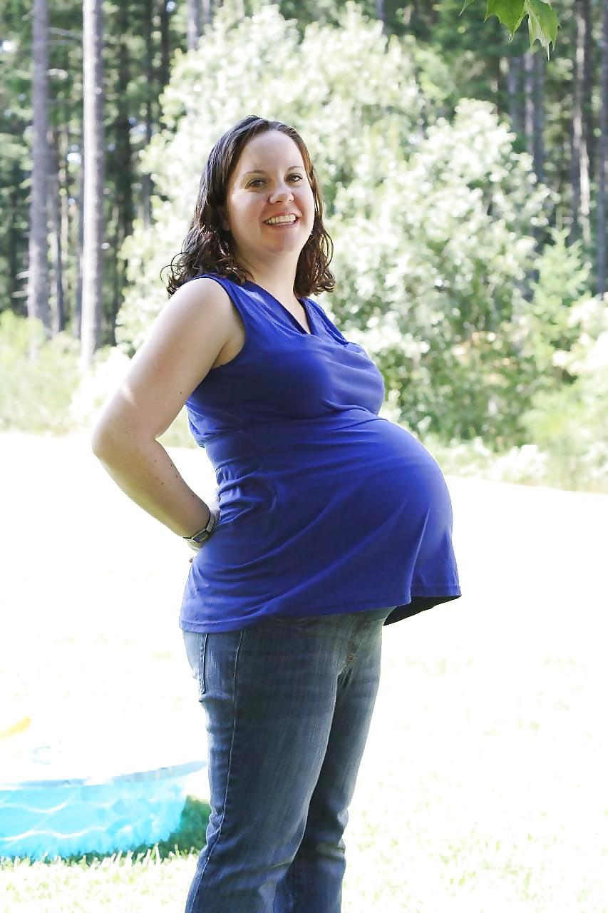 25P Enceinte - Pregnant 20