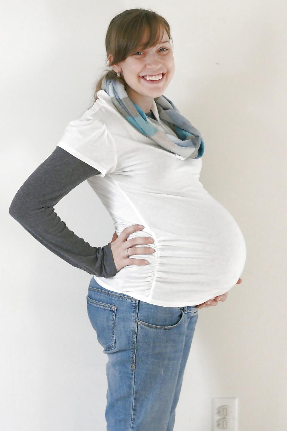 25P Enceinte - Pregnant 20