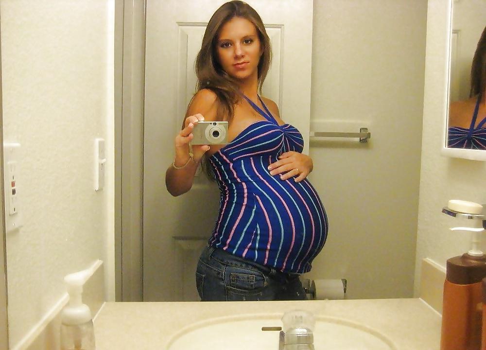 25P Enceinte - Pregnant 22
