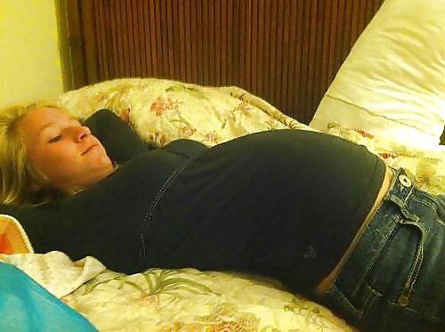 25P Enceinte - Pregnant 24