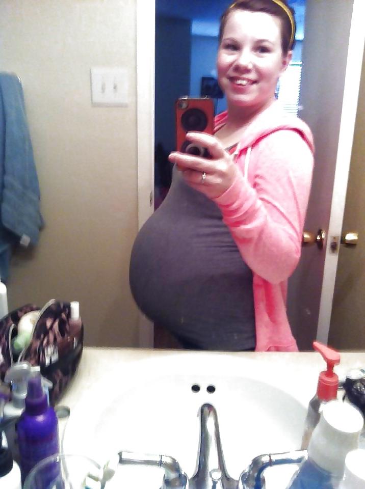 25P Enceinte - Pregnant 24