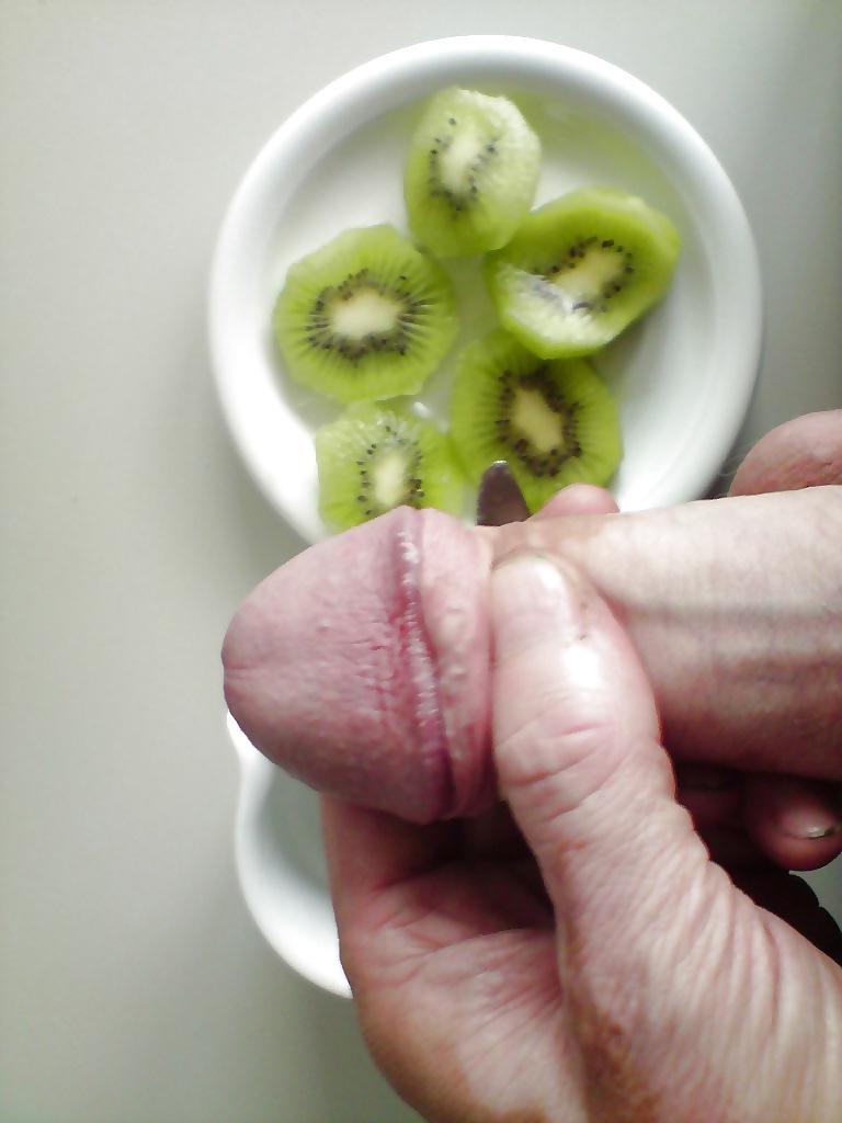 17P Secretly cum on the eat  