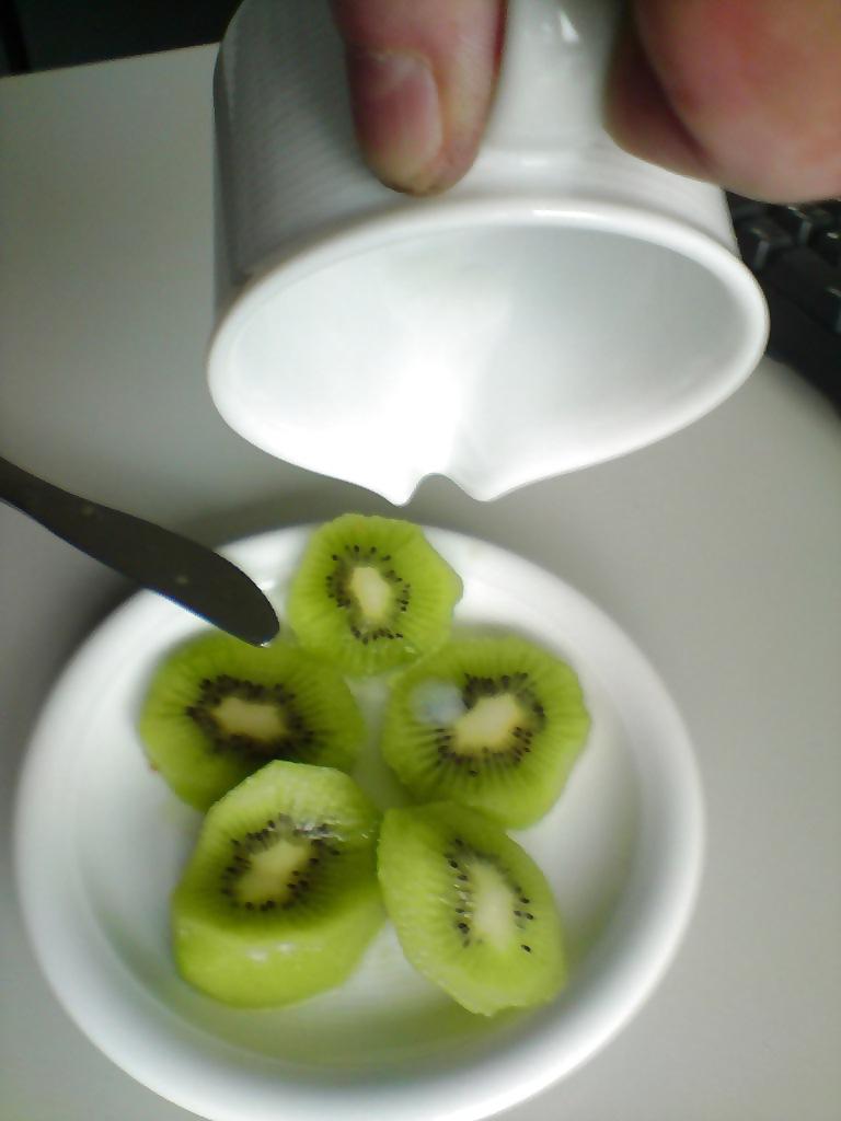 17P Secretly cum on the eat  