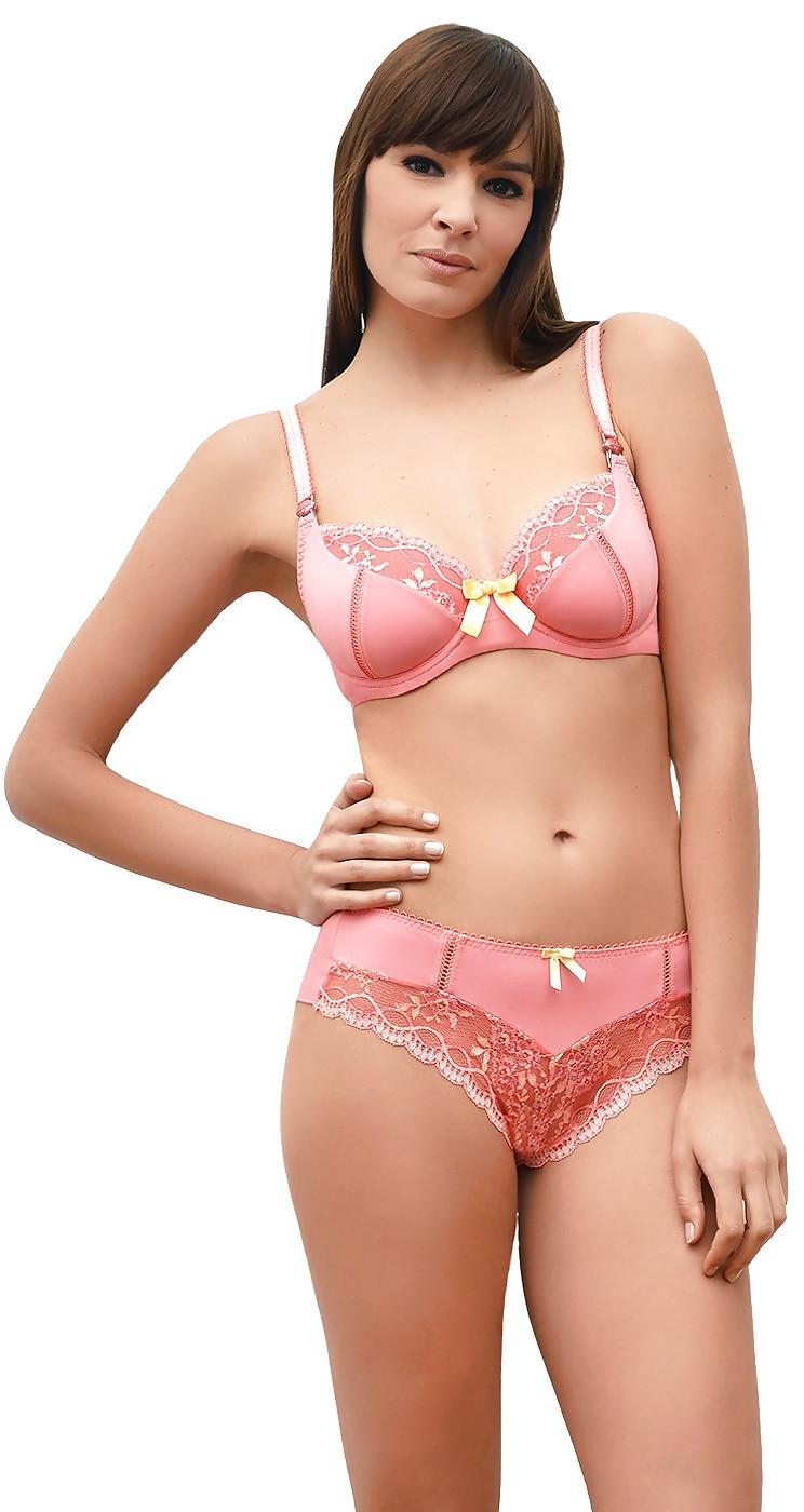 25P More Pregnant Nude Panties & Bras