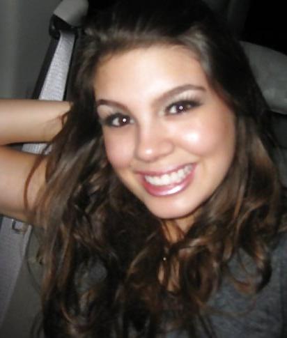 25P Slutty friends to cum on