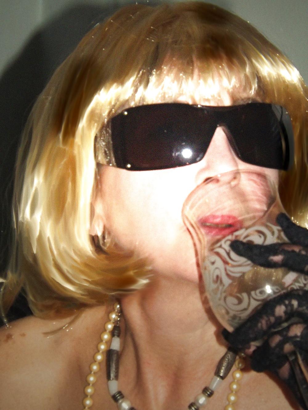 18P My Owner in the bar 2