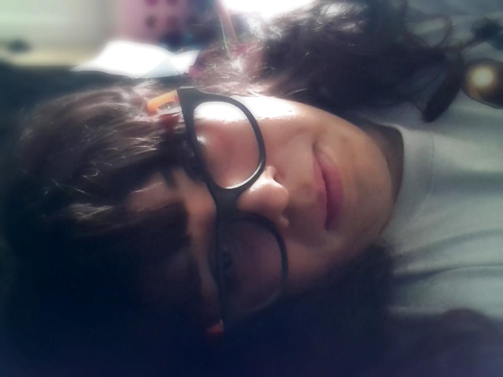 12P Geeky tgirl girlfriend gallery