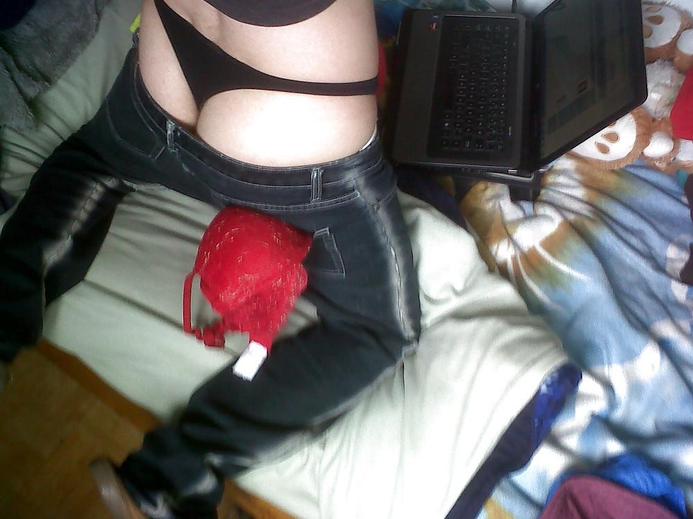 23P Fun with bra 36D and tight jeans
