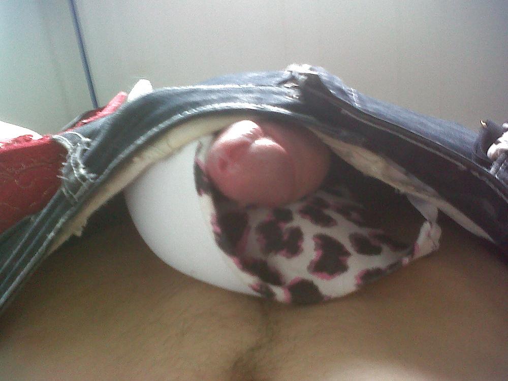 23P Fun with bra 36D and tight jeans