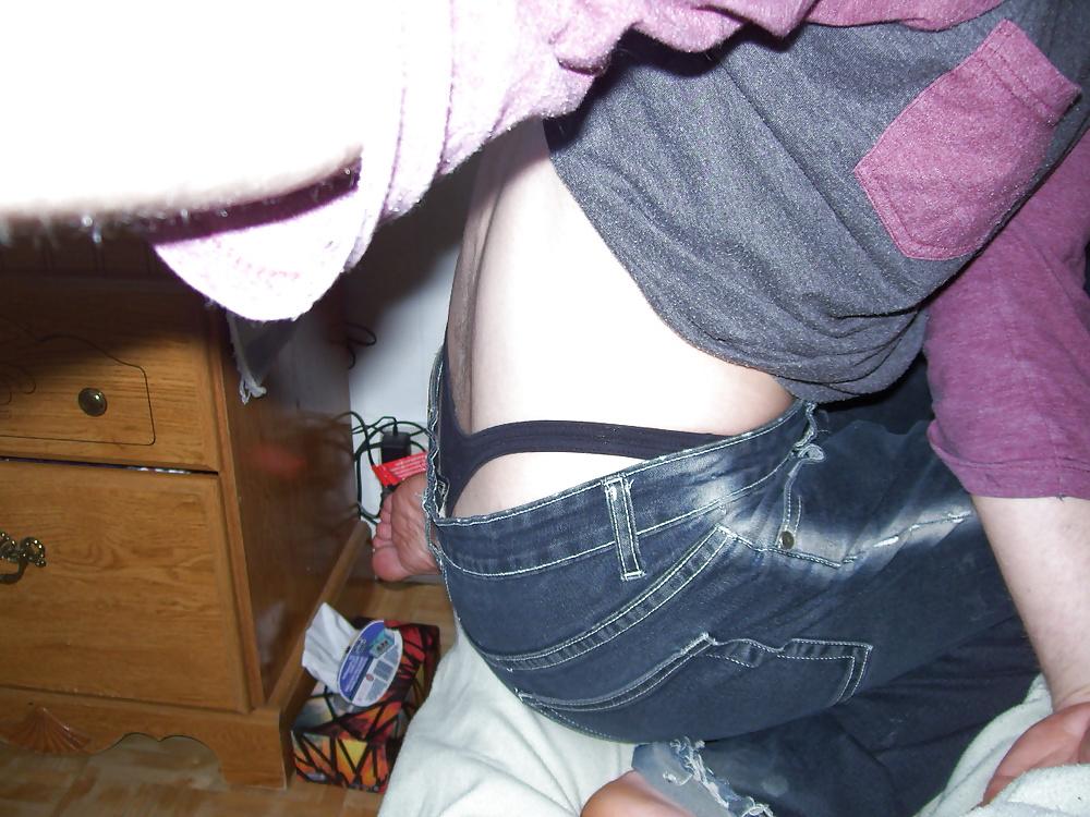 23P Fun with bra 36D and tight jeans