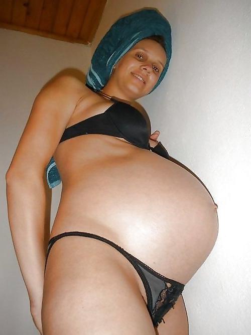 25P Pregnant 15