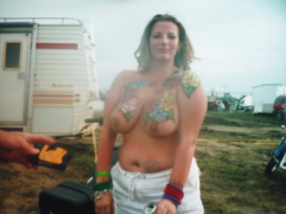 25P More biker party pics