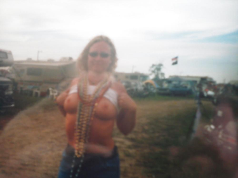 25P More biker party pics