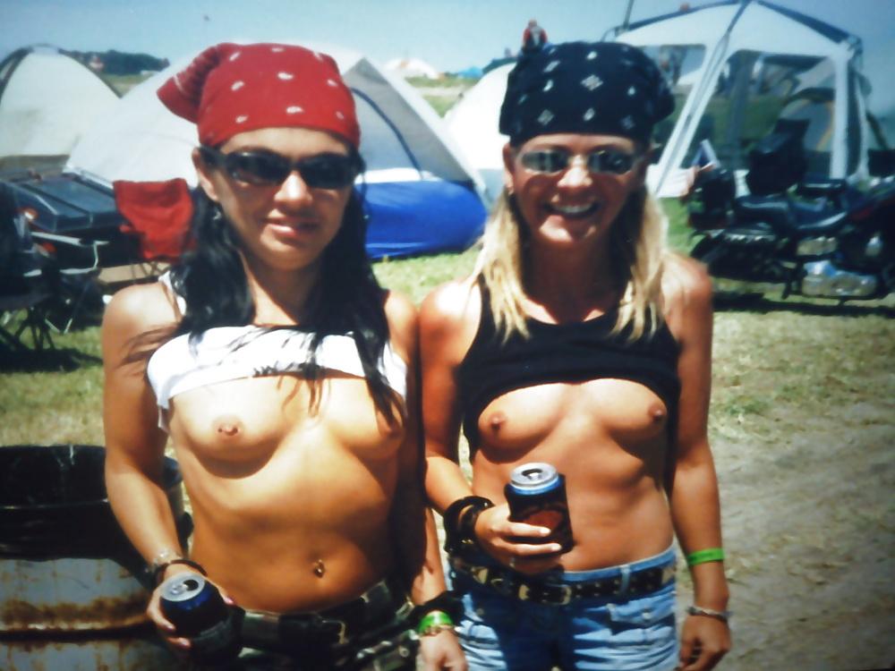 25P More biker party pics