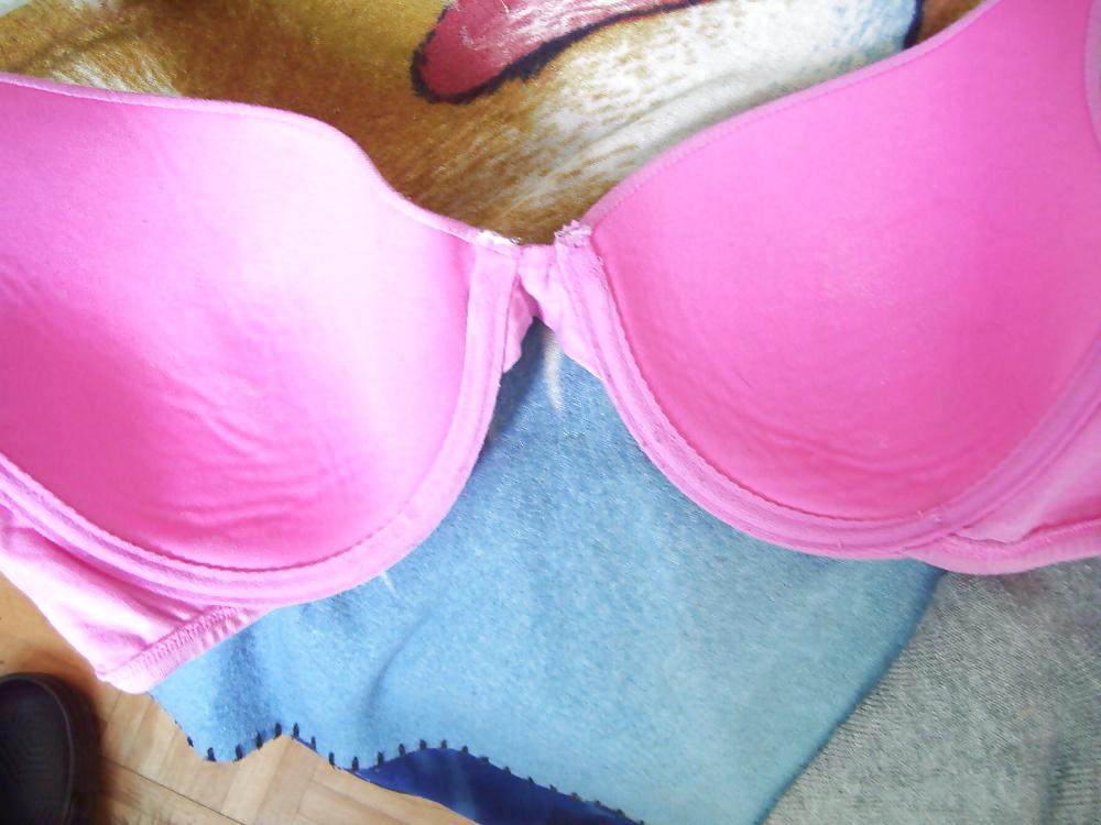 10P Cum in bra 36 C and D