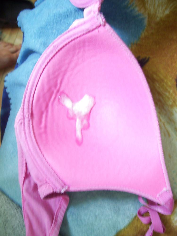 10P Cum in bra 36 C and D